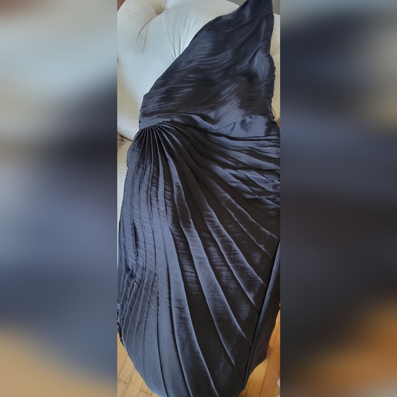 House of harlow dress - Picture 2 of 4